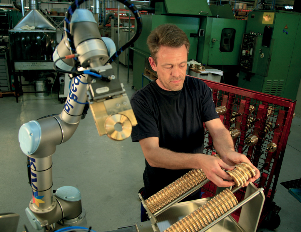 Cobots are robots designed to work right alongside their human operators.